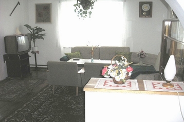 Slovaška Chata Semerovo, Eksterier